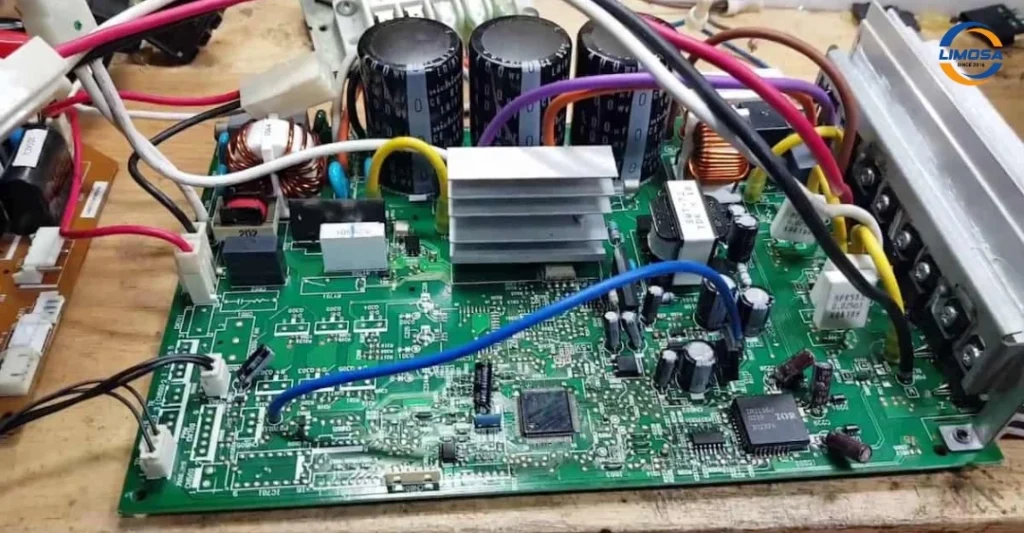 Máy lạnh Mitsubishi đang chạy tự tắt do lỗi mạch điều khiển (mainboard)