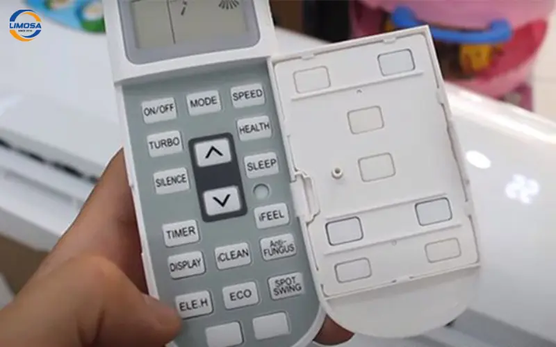 Các nút chức năng trên remote
