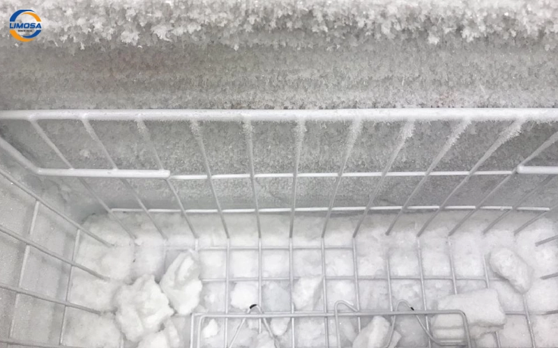 Mẹo xả tuyết tủ đông nhanh chóng