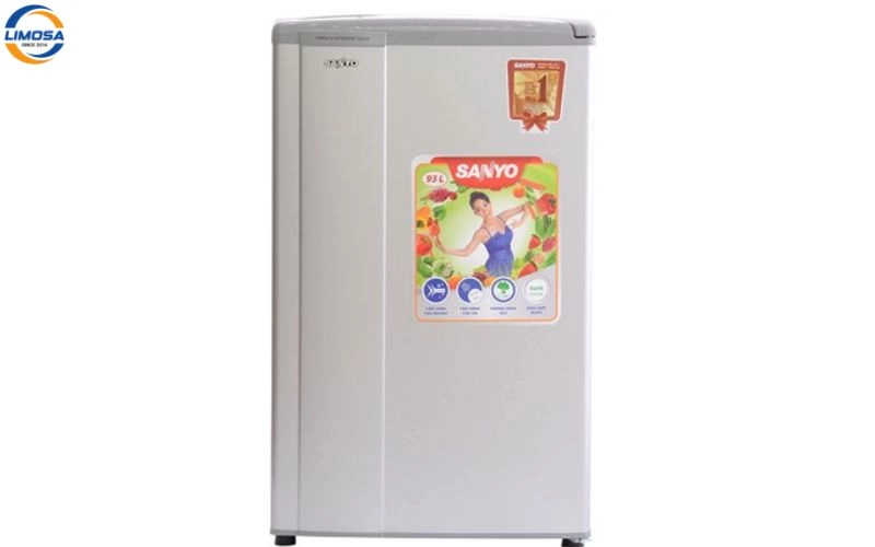 Vệ sinh tủ trước khi sử dụng
