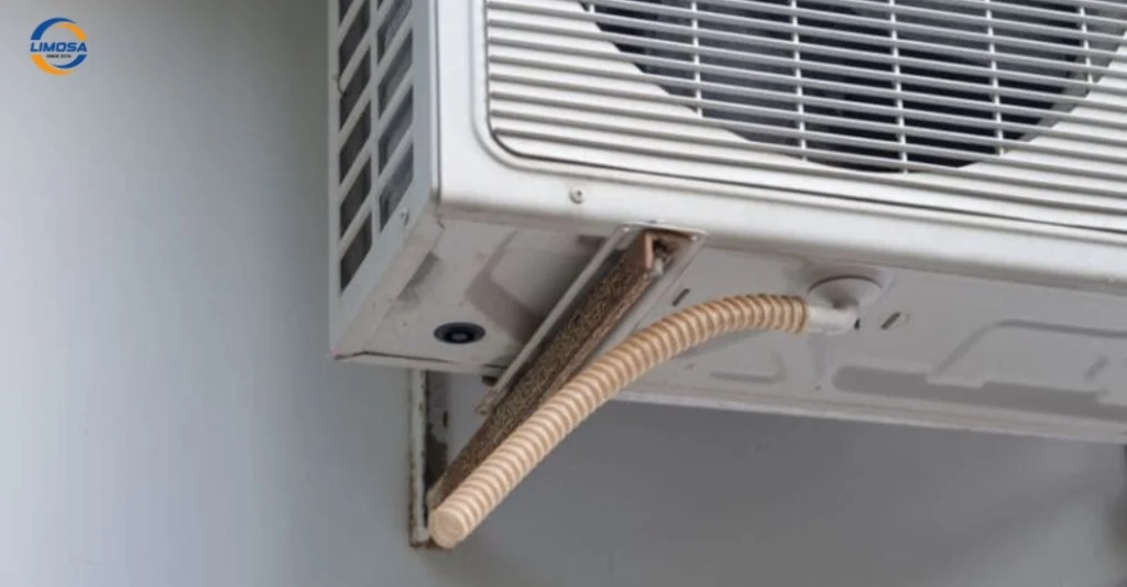 Máy lạnh Reetech báo lỗi F5 do đường ống nước bị nghẹt