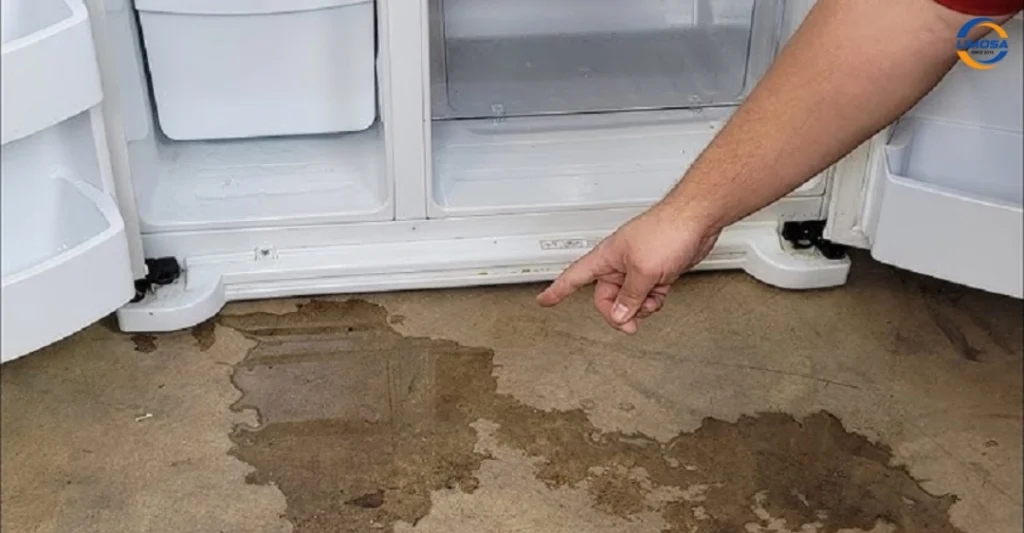 Tủ mát bị rỉ nước
