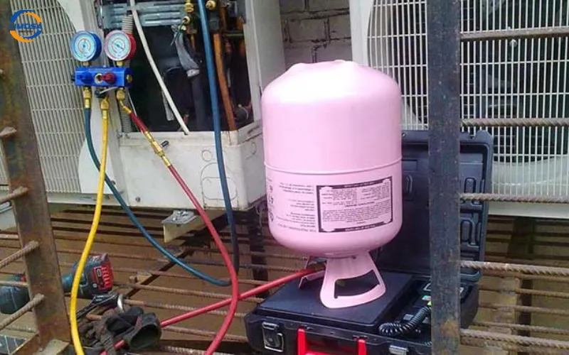 Điều hòa hết gas hoặc thiếu gas