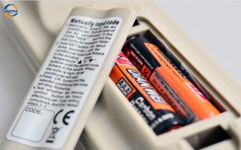 Lỗi tín hiệu điều khiển hoặc pin điều khiển yếu