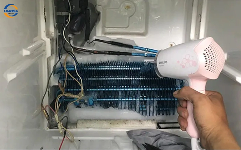 Cách khắc phục tủ lạnh Hitachi bị đóng tuyết tại nhà