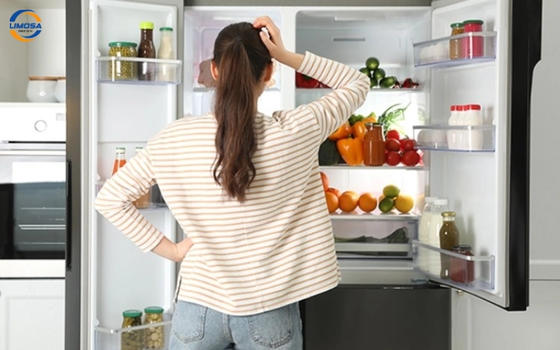 Cửa tủ lạnh mở lâu không đóng kín