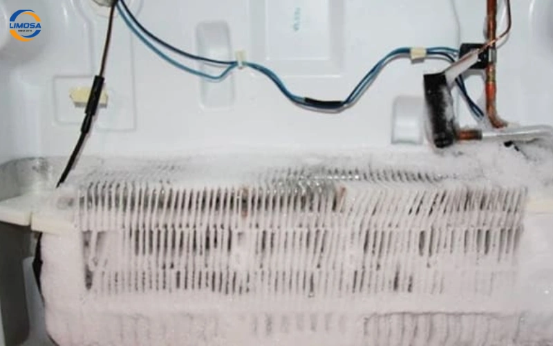 Dấu hiệu nhận biết tủ lạnh Sanyo không xả đá