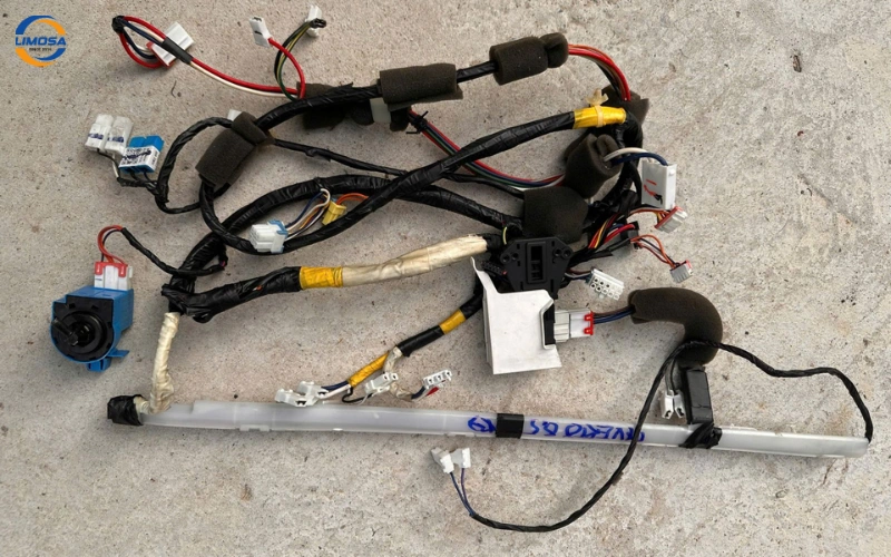 Dây điện kết nối bị đứt hoặc lỏng