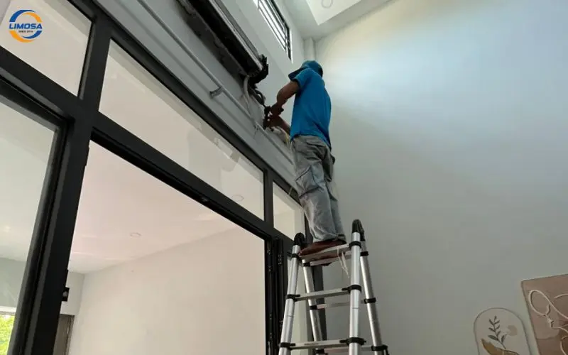 Hướng dẫn liên hệ dịch vụ sửa máy lạnh Aqua tại nhà