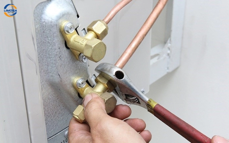 Máy lạnh bị xì gas, rò rỉ gas