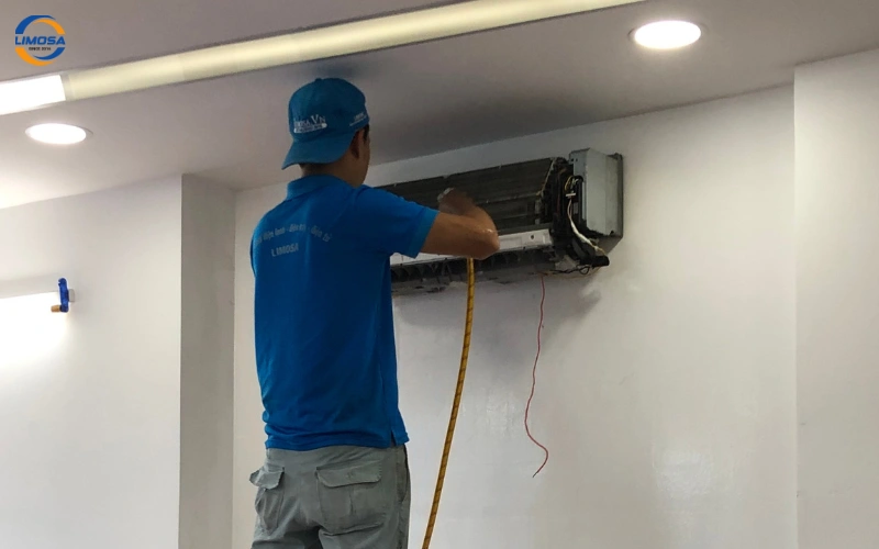 Quy trình tiếp nhận và sửa máy lạnh tại nhà quận Tân Bình