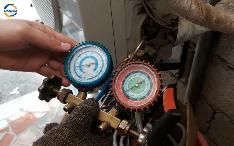 Vệ sinh và thông đường ống dẫn gas