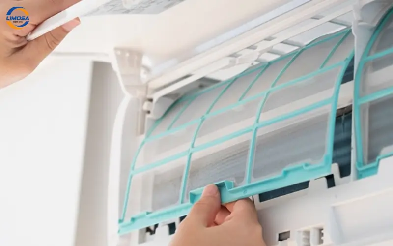 Những đều cần lưu ý khi thay bo mạch máy lạnh Toshiba