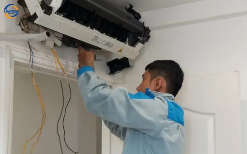 Phương thức đặt lịch vệ sinh máy lạnh tại quận 10 nhanh chóng