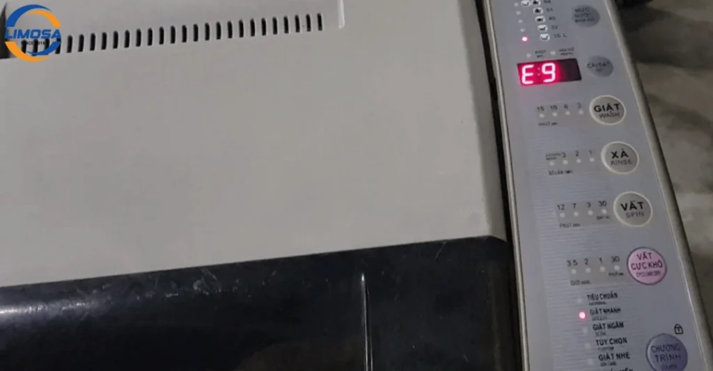 Nhận biết máy giặt Aqua lỗi E9-40