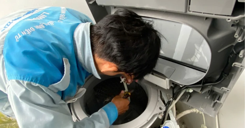 Quy trình sửa máy giặt Aqua chuyên nghiệp