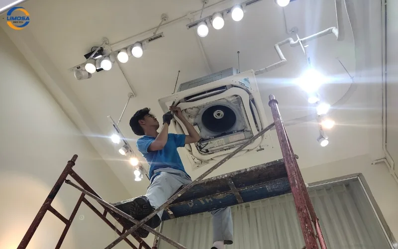 Cách đặt lịch tháo lắp nhanh tại quận 10