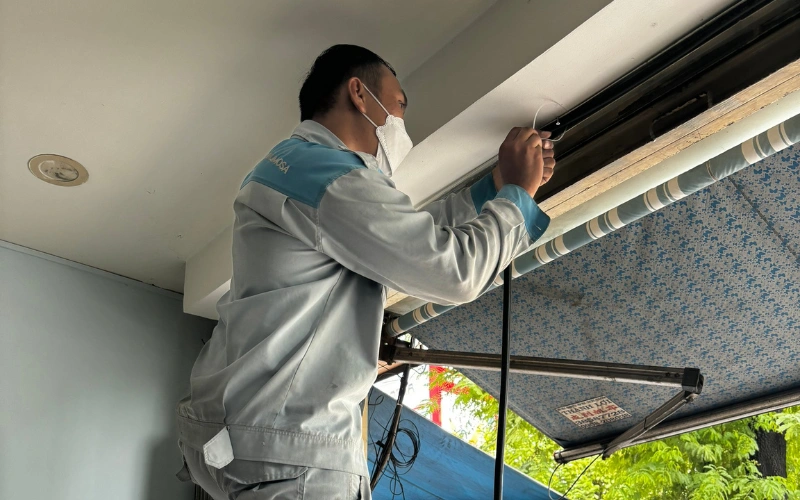 Cách đặt lịch và nhận dịch vụ tháo lắp máy lạnh Hitachi nhanh chóng