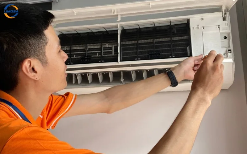 Cách khắc phục khi điều hòa Toshiba báo 13 tại nhà