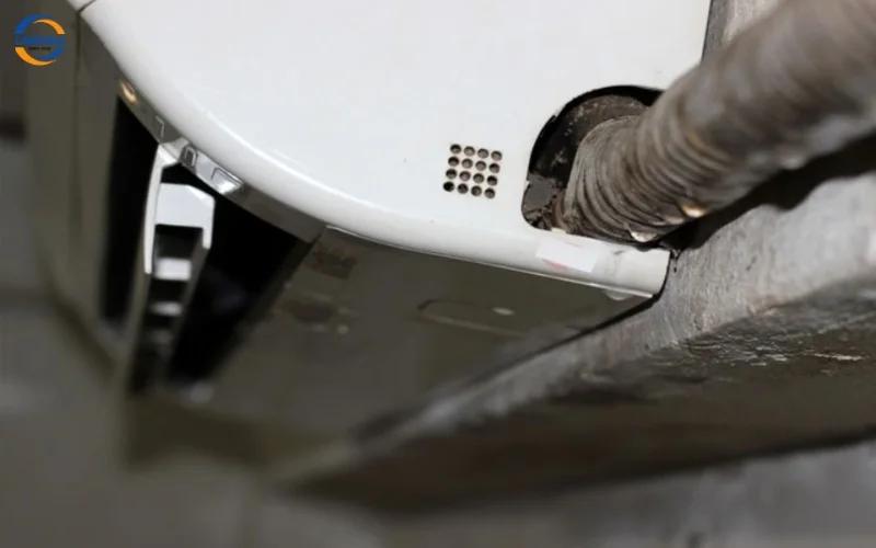 Cách xử lý máy lạnh Toshiba bị chảy nước hiệu quả