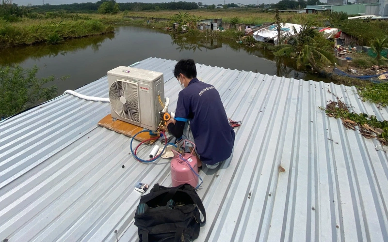 Chính sách bảo hành chuyên nghiệp sau bơm ga máy lạnh Comfee