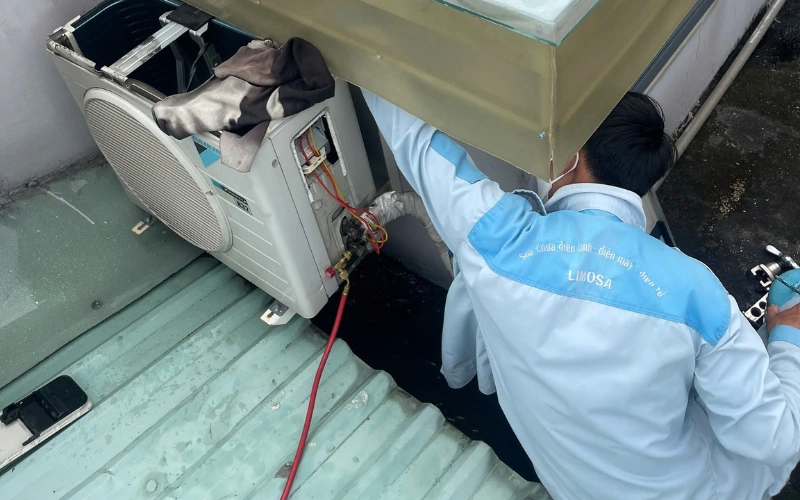 Chính sách bảo hành dịch vụ tháo lắp máy lạnh tại Hóc Môn