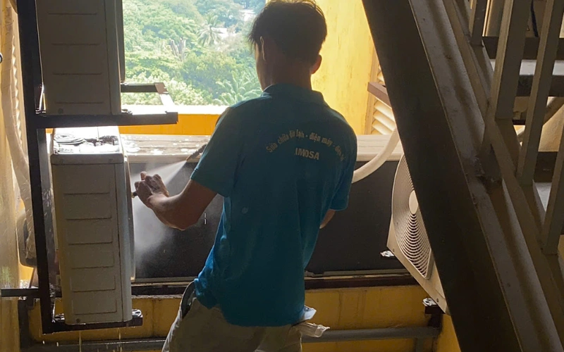 Chính sách bảo hành sau khi bơm ga máy lạnh Gree