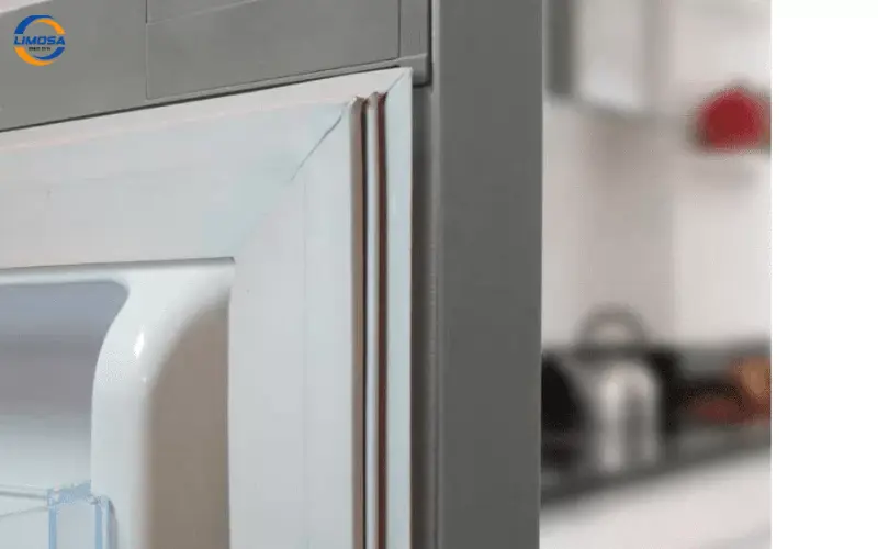 Chuẩn bị trước khi thay gioăng tủ lạnh Electrolux