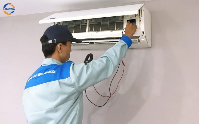 Dịch vụ bơm ga máy lạnh Daikin của Điện Lạnh Limosa