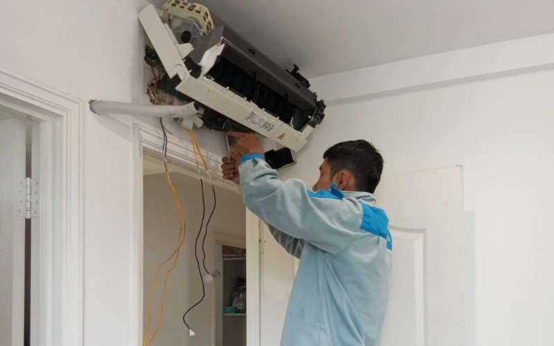 Dịch vụ tháo lắp máy lạnh Daikin hỗ trợ mọi hãng và chủng loại