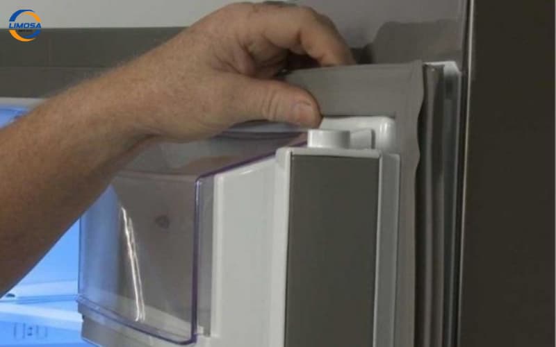 Gioăng tủ lạnh Electrolux là gì và vì sao cần thay?