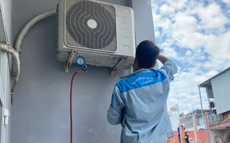 Mật độ bơm ga máy lạnh Hitachi: bao lâu nên thực hiện một lần?