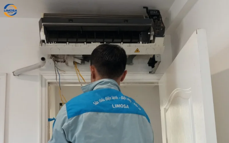 Những rủi ro khi tự  tháo lắp điều hòa Comfee tại nhà