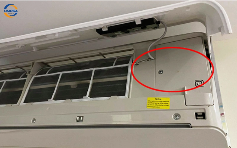 Nút nguồn máy lạnh Panasonic là gì?