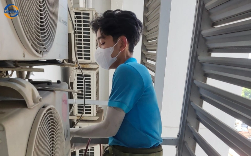 Phương thức đặt lịch dịch vụ bơm ga máy lạnh quận 2