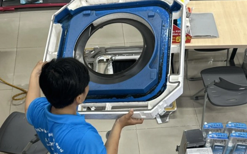 Quy trình bơm ga máy lạnh Hitachi chuẩn kỹ thuật tại nhà