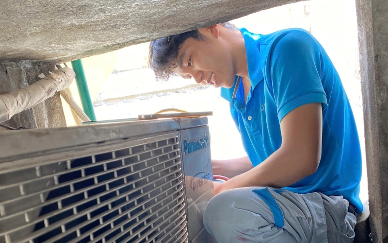 Vì sao nên chọn dịch vụ bơm ga máy lạnh Funiki tại Điện lạnh Limosa?