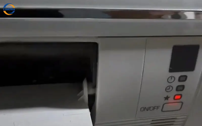 Ý nghĩa của việc máy lạnh Toshiba báo đèn đỏ