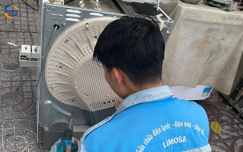 Bảo hành dịch vụ sửa máy sấy quần áo Teka