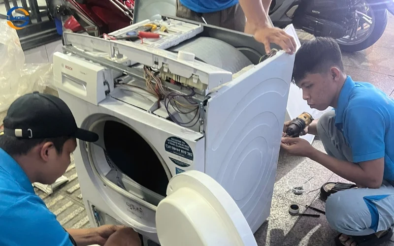 Chúng tôi xử lý các sự cố đặc thù trên máy sấy công nghiệp Speed Queen