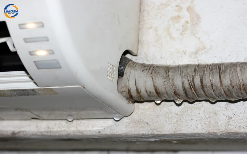 Hiện tượng ống đồng máy lạnh bị rỉ nước là gì?