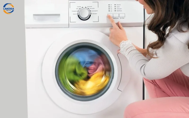 Hướng dẫn cách sử dụng máy sấy quần áo đúng cách để tăng độ bền