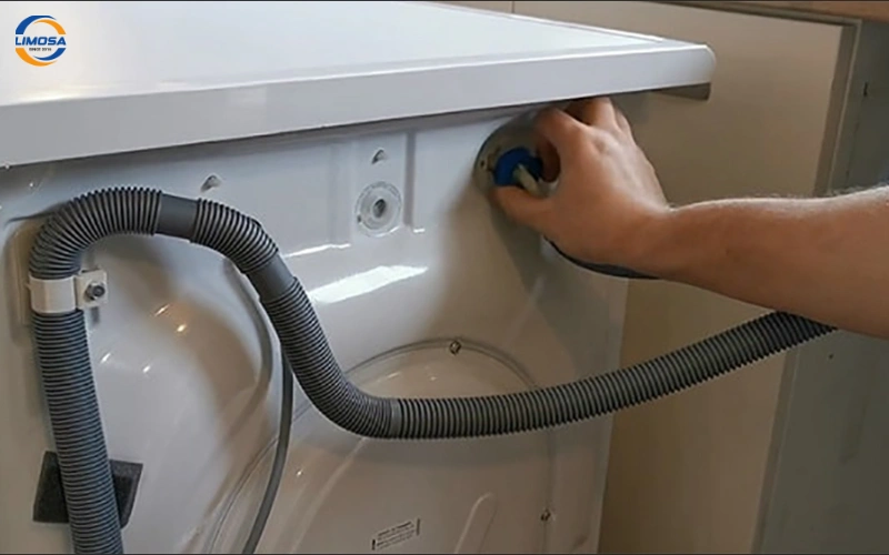 Lưu ý khi thực hiện cách sửa máy giặt LG không xả nước