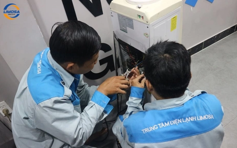 Lý do nên chọn sửa cây nước nóng lạnh tại Điện Lạnh Limosa?