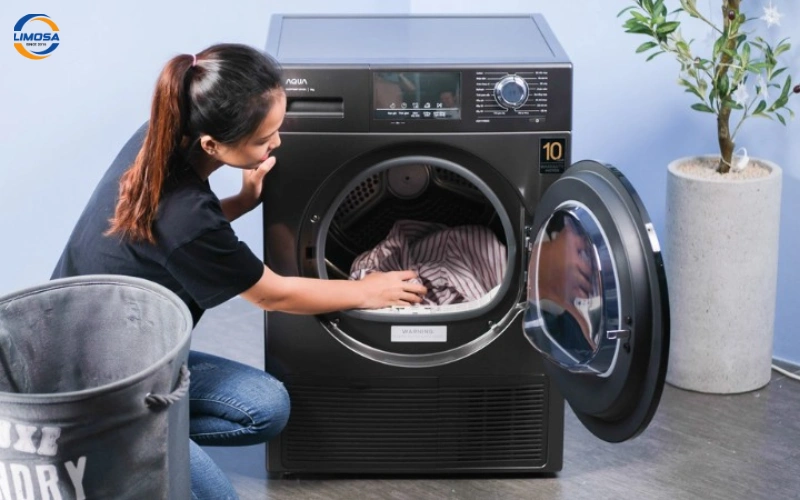 Troubleshooting lỗi thường gặp khi vệ sinh máy sấy quần áo Aqua
